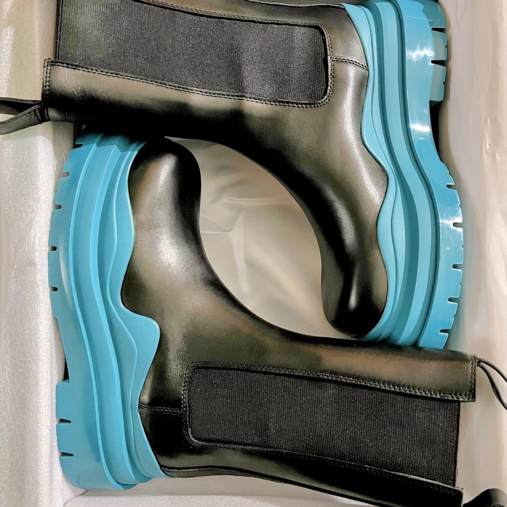 Bottega Veneta Tire Boots